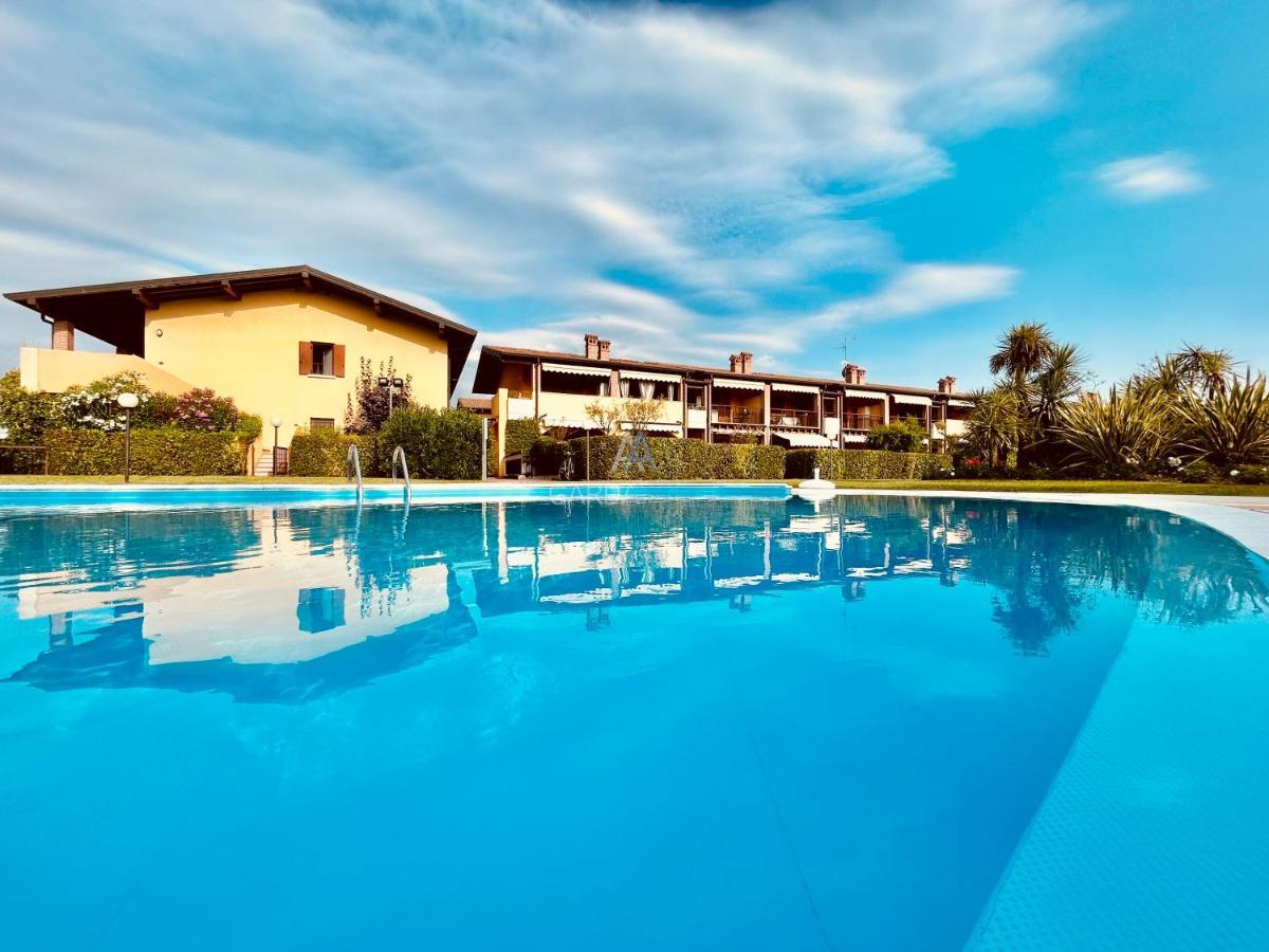 Artemide Apartment - A Soli 150M Dal Lago Di Garda Sirmione Exterior photo