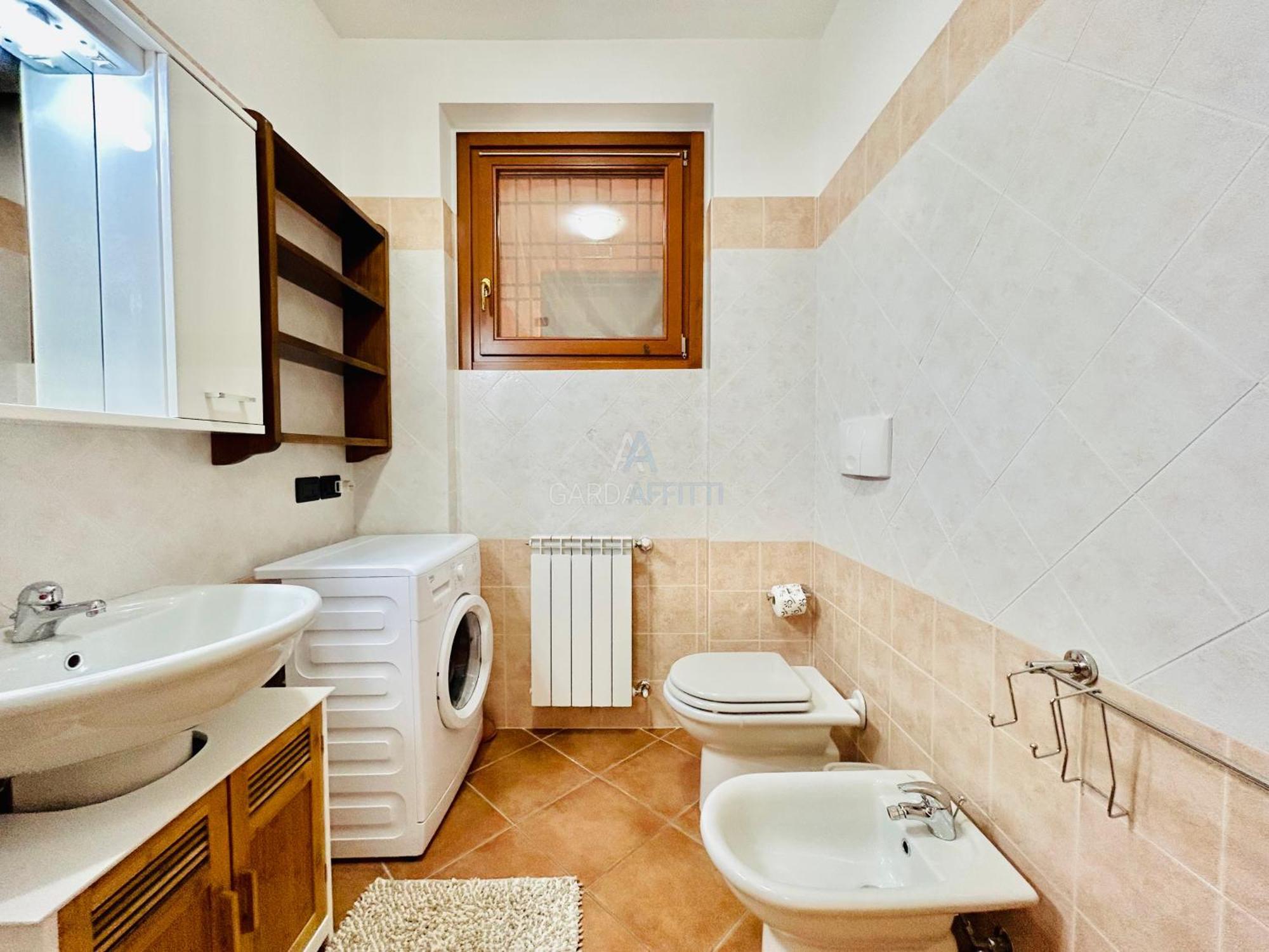 Artemide Apartment - A Soli 150M Dal Lago Di Garda Sirmione Exterior photo